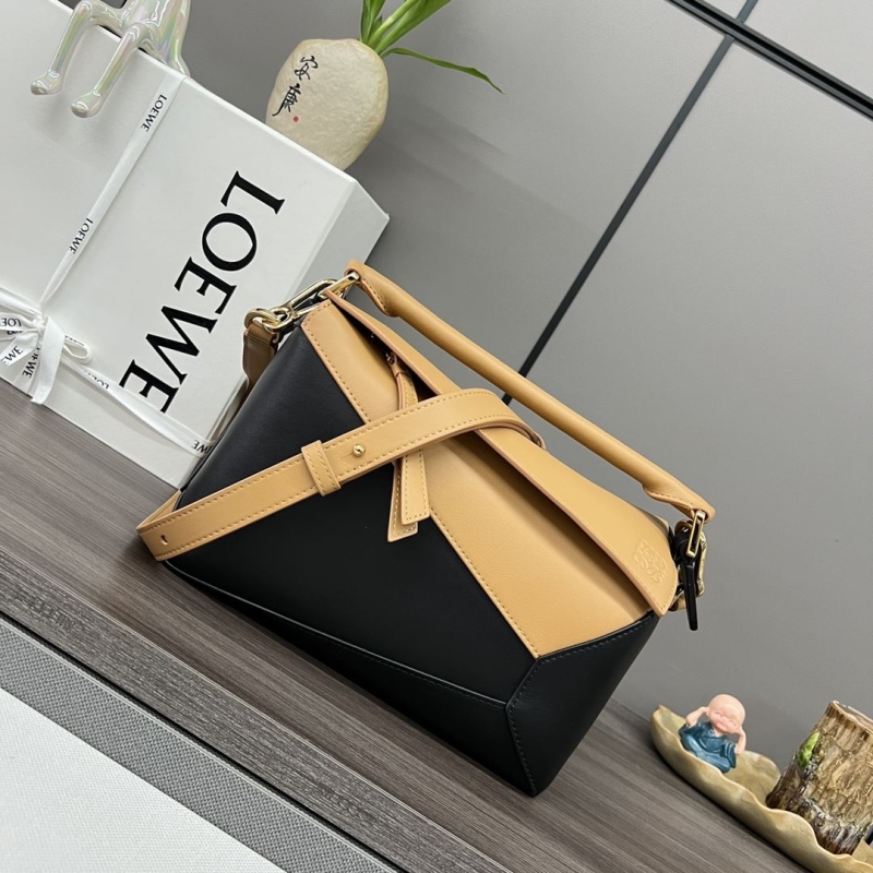 l*ew* handle bags